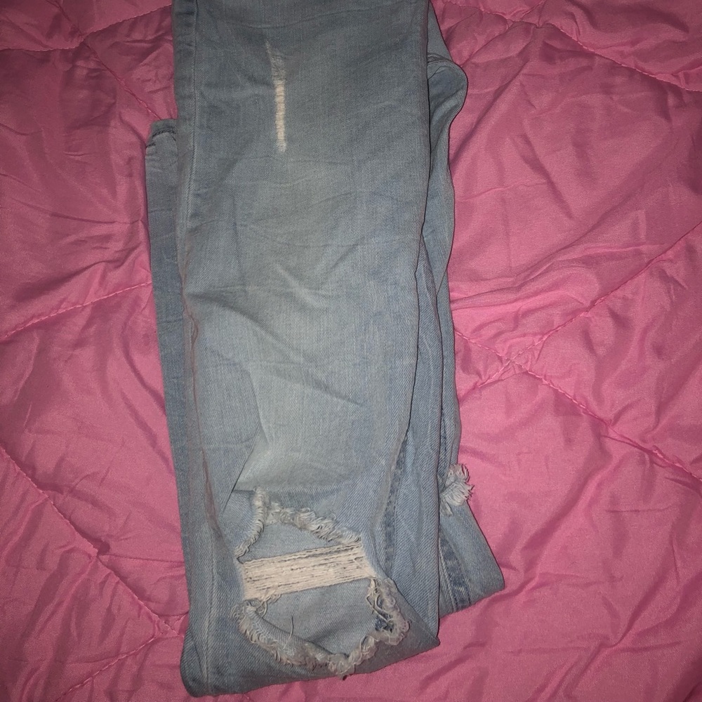 Forever 21 ripped denim jeans